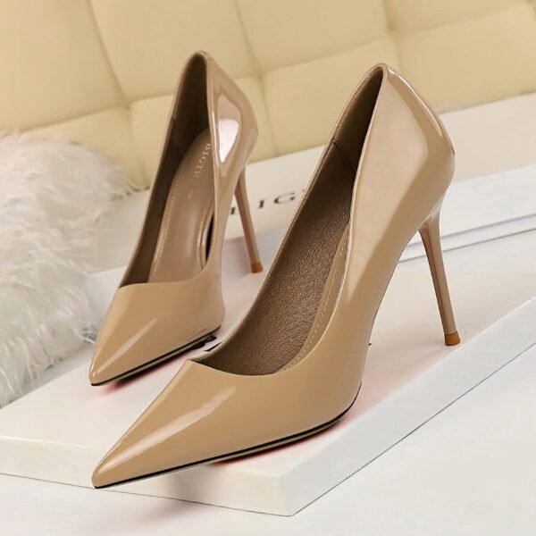 96161-1Elegant and pointy women's fashion shoes-Bigtree shoes
