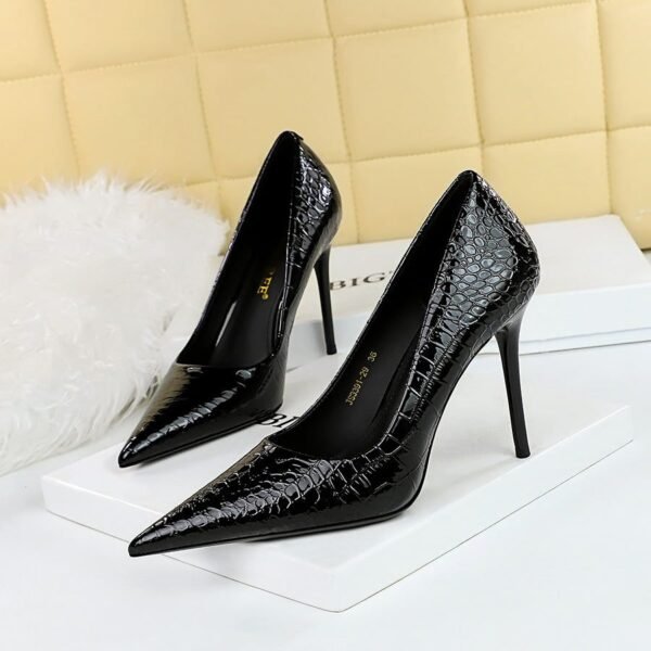 Big Tree Shoes 3391-29 European and American Style Fashionable Figure Flattering High Heels Stiletto Low-Cut Pointed Patent Leather Snake Pattern High Heel Pumps