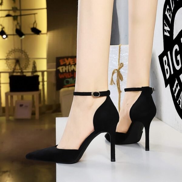 BIGTREE SHOES 8386-8 European and American Style Simple Hollow Women's Shoes Stiletto Heel Shallow Mouth Pointed Toe Suede Hollow-out Strap Sandals