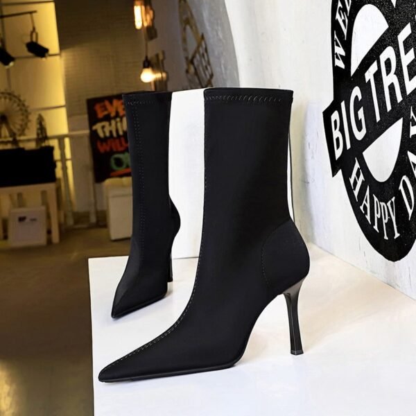 big tree shoes 325-1 European and American Style Fashion Banquet Slimming and Simple High-Heeled Boots with Short Tube Pointed Elastic Lycra Super High Heel Short Boots