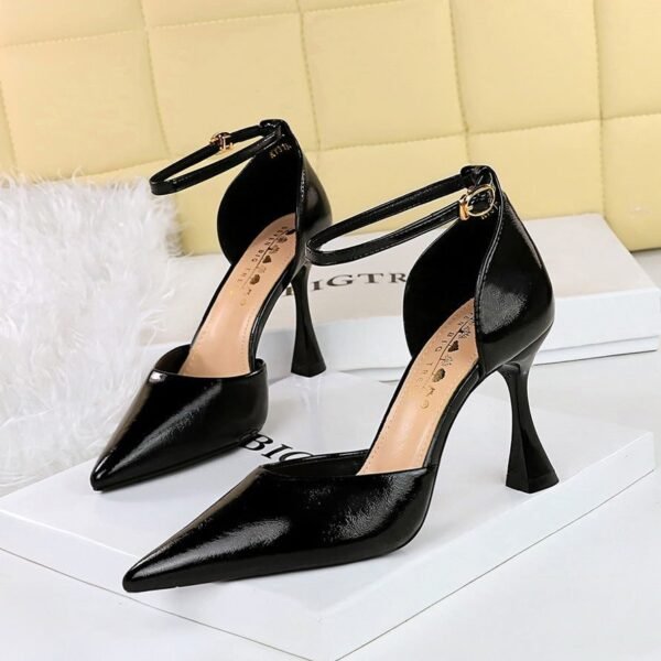 BIGTREE SHOES 8386-5 Retro European American Style Wine Cup Heel Ultra-High Heel Shallow Mouth Pointed-Toe Hollowed Hollow Strap Sandals Women's Shoes