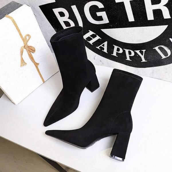 29b2343cca08783d0b761f70b2c72559 6838-1Ankle boots Women's pointed velvet boots Square high-heeled boots Women's shoes Fashion-Bigtree shoes