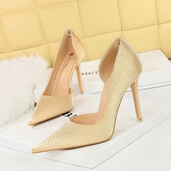 BIG TREE SHOES 1298-6 Korean Style Banquet High Heels Stiletto Heel Shallow Mouth Pointed Side Hollow Wave Embossed Satin Pumps