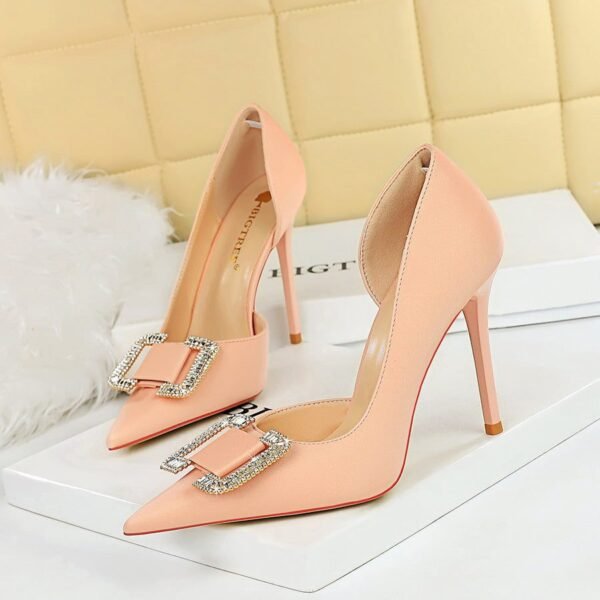 Big Tree Shoes 626-K6 European and American Style Thinner Side Hollow High Heels Women's Shoes Stiletto Heel Rhinestone Buckle Pumps