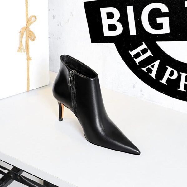 BIG TREE SHOES 7286-1 European and American Style Fashionable Simple Winter Side Zipper High Heel Pointed Toe Pedicure Slimming Ankle Boots