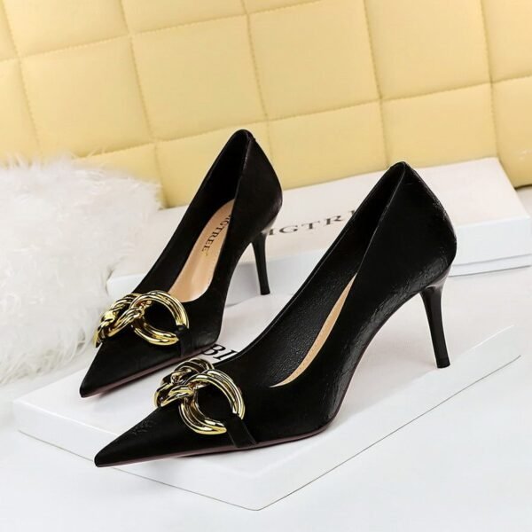 7239-A1 European and American fashion banquet women's shoes fine heel high heel shallow pointed metal buckle single shoes high heels