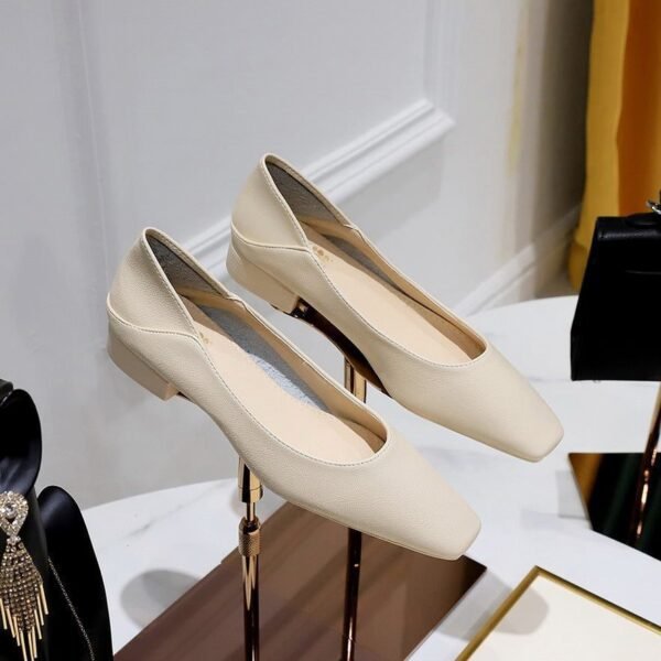 792-1 Korean Style Casual Ol Commuter Retro Fashion Flat Heel Women's Shoes Versatile Small Square Toe Two-Way Soft Leather Loafers