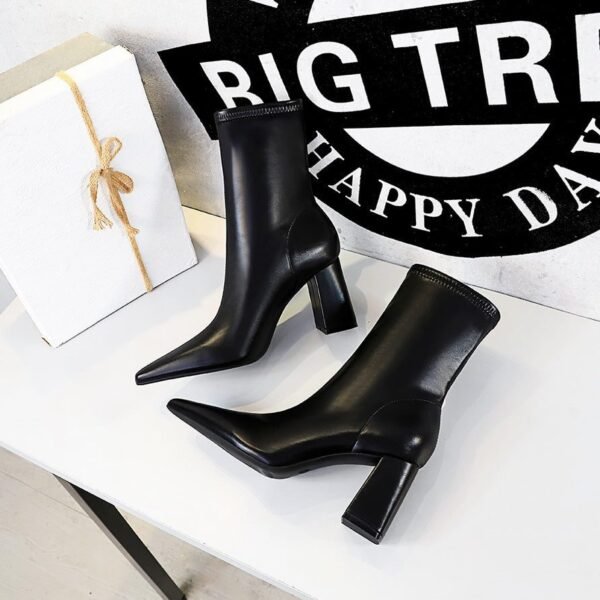 6838-2Stylish and simple pointed high heel women's winter ankle Chelsea boot side zipper-Bigtree shoes