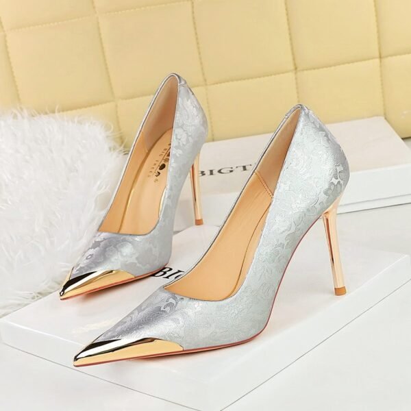BIGTREE SHOES 9318-10 National Style Women's Shoes High Heels Silk Stiletto Low-Cut Metal Pointed Toe Satin Banquet High Heel Pumps Women
