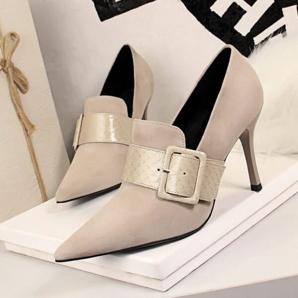 955-12Elegant and pointy women's fashion shoes-Bigtree shoes