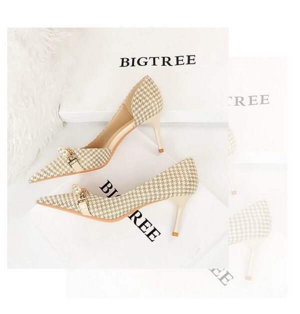 8829-A1 Korean version of high-heeled shallow-mouth pointed side hollow cloth plaid pearl metal chain houndstooth shoes