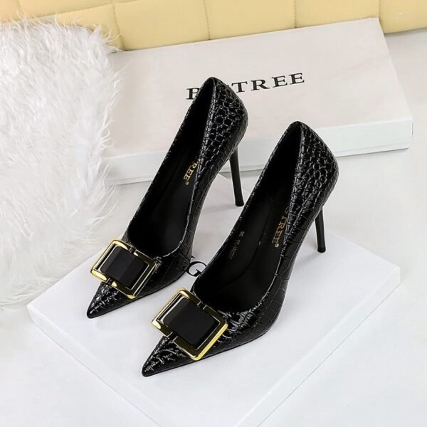 BIGTREE SHOES 3391-K57 European and American Style High Heels Women's Shoes Stiletto Heel Vintage Stone Pattern Patent Leather Pointed Belt Buckle Decoration Pumps
