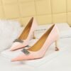 Bigtree Shoes 1818-K67 European and American Style Banquet Women's Shoes High Heels Suede Shallow Mouth Pointed Metal Rhinestone Decorative High Heel Shoes
