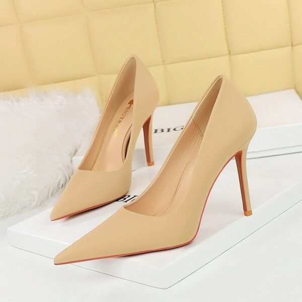 1198-1 Retro Europe and America Fashion Thinner Banquet High Heels Women's Shoes Stiletto Heel Low-Cut Pointed-Toe Shoes