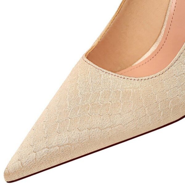 Bigtree shoes 3169-1Fashion high heel women's pointed shoes