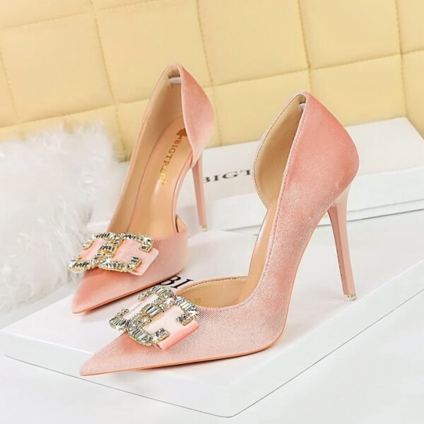 Bigtree Shoes 1363-K78 European and American High Heels Stiletto Heel Shallow Mouth Pointed Side Hollow out Thick Suede Rhinestone Buckle Bow Pumps