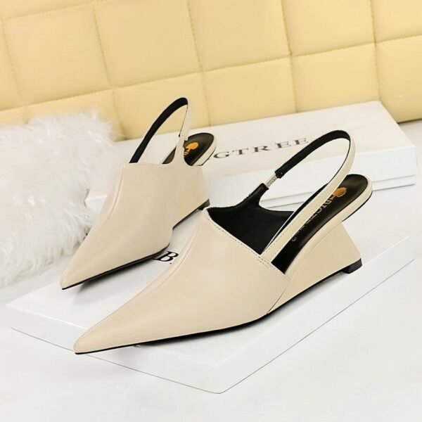 7f2a5dadb86e78fc621d9d3d562baa6d BIGTREE SHOES 1097-3 Retro Europe and America Fashion High Heel Wedge Deep Mouth Pump Hollow Back Strap Sandals High Heels Women's Shoes