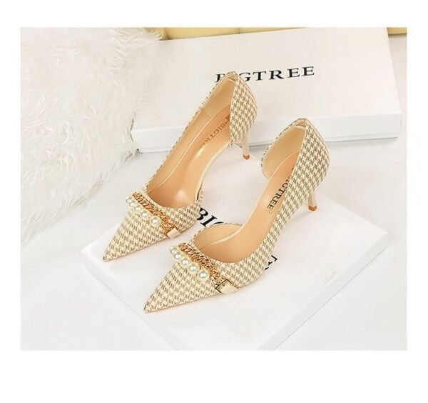 8829-A1 Korean version of high-heeled shallow-mouth pointed side hollow cloth plaid pearl metal chain houndstooth shoes