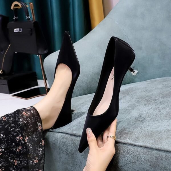 Bigtree Shoes 237-3 European and American Style Fashionable Simple Pedicure Banquet Mid Heel Women's Shoes Stiletto Low Mouth Pointed Spring Single-Layer Shoes