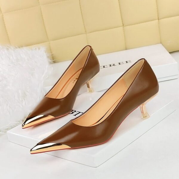 BIGTREE SHOES 3739-A25 Retro European American Style Banquet Women's Shoes Stiletto Heel Metal Pointed Toe Shallow Mouth Pedicure Slimming Spring and Autumn Women's Shoes