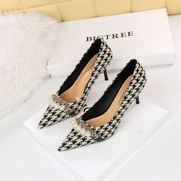 909863bc163e4175219a40f1ccb46b01 9283-A1 European and American thin-heeled high-heeled shallow-pointed cloth plaid houndstooth metal chain pearl shoes