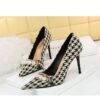 9283-1 European and American style houndstooth high-heeled high-heeled shallow-pointed pearl chain plaid women's shoes