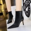 BIGTREE SHOES 9788-1 European and American Style Fashion Party Winter Short Female Boots Stiletto Heel Pointed-Toe Side Zip Ankle Boots