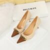 Bigtree Shoes 9283-A2 European and American Style Banquet Women's Shoes Stiletto Heel Shallow Mouth Color-Blocking Pointed Toe Metal Chain Decoration Fashion Shoes