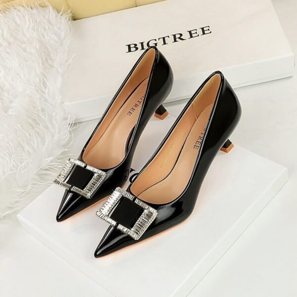 BIGTREE SHOES 1961-K71 European and American Style Fashion Banquet Spring and Autumn Women's Shoes Mid Heel Patent Leather Shallow Mouth Pointed-Toe Metal Rhinestone Buckle Pumps
