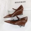 BIGTREE SHOES 6639-3 Retro European American Style Stitching Pointed High Heel Wedge Ankle-Strap Shoes Women's Shoes Shallow Mouth Pointed Toe Wedge Heels