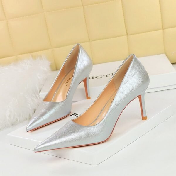 Bigtree Shoes 3391-A9 European and American Style Retro Fashion Women's Shoes Banquet High Heels Spring and Autumn Stiletto High Heel Shallow Mouth Pointed Shoes