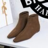 Bigtree Shoes 6632-10 Korean Style Simple All-Match Height Increasing Insole Female Boots Suede Short Tube Square Toe Pedicure Slimming Ankle Boots