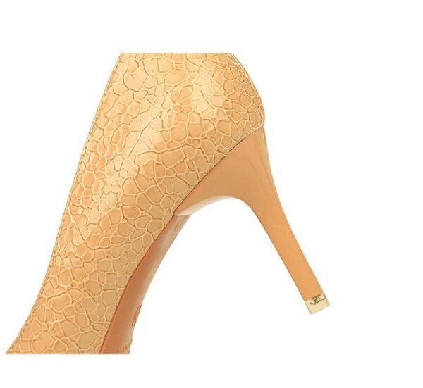 2928-2 retro European and American slim pedicure side hollow thin heel high heel shallow pointed stone pattern women's shoes