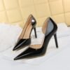1363-2Elegant and pointy women's fashion shoes-Bigtree shoes