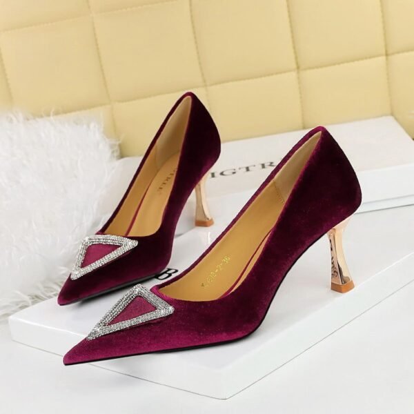 BIGTREE SHOES 1818-K36 European and American Style Banquet High Heels Thickened Suede Shallow Mouth Pointed Triangle Metal Rhinestone Buckle Shoes
