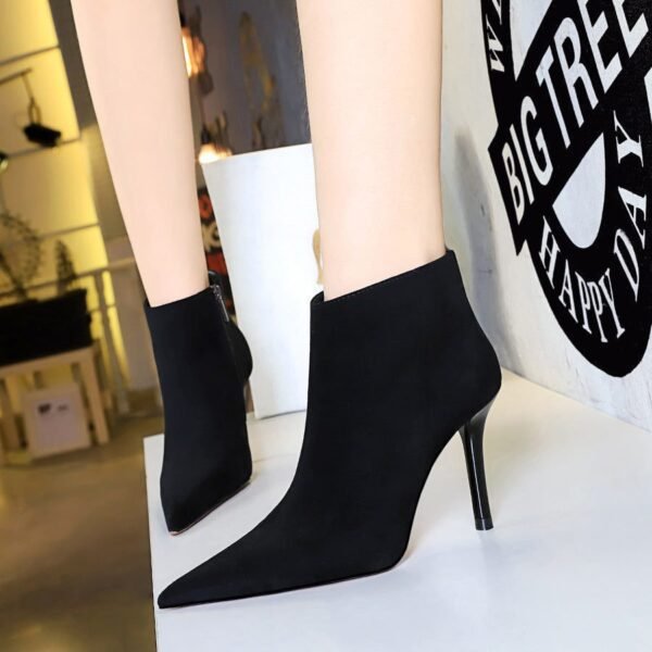 Bigtree Shoes 1619-5 European and American Simple  Thinner Stiletto Heel Suede Pointed-Toe Side Zip Women's Boots Ankle Boots