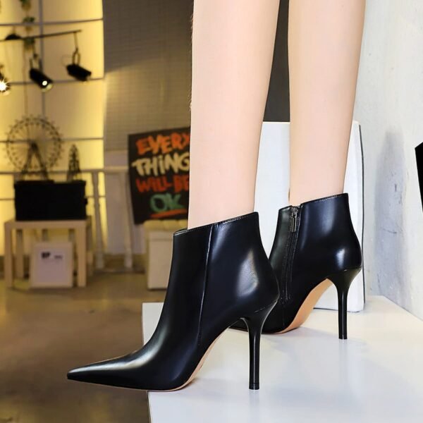 BIG TREE SHOES 1619-6 European and American Style Fashion Thinner Super High Heel Pointed Winter Side Zipper Female Boots Ankle Boots