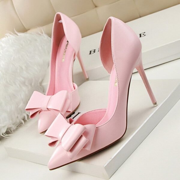f162e76a5a818faa69e048bcda0d8e19 3168-2Elegant and pointy women's fashion shoes-Bigtree shoes