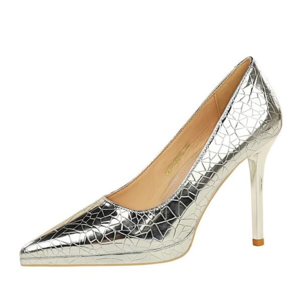 Bigtree Shoes 3255-5 European and American Style Retro Banquet Super High Heel Women's Shoes Stiletto Low-Cut Pointed Stone Pattern Shoes