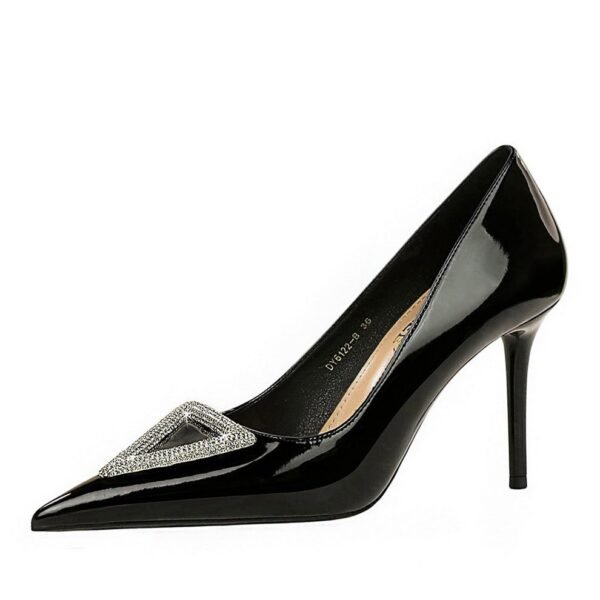 Bigtree Shoes 6122-8 K36 Banquet Women's Shoes Patent Leather Low-Cut Pointed-Toe Super High Heel Triangle Metal Rhinestone Buckle High Heel Pumps