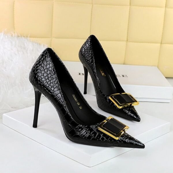 BIGTREE SHOES 3391-K57 European and American Style High Heels Women's Shoes Stiletto Heel Vintage Stone Pattern Patent Leather Pointed Belt Buckle Decoration Pumps