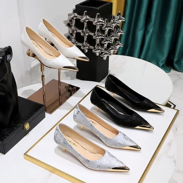 BIGTREE SHOES 237-28 European and American Style Fashion Banquet Women's Shoes Stiletto Mid-Heel Shallow Mouth Metal Pointed Digital Pattern Satin Pumps