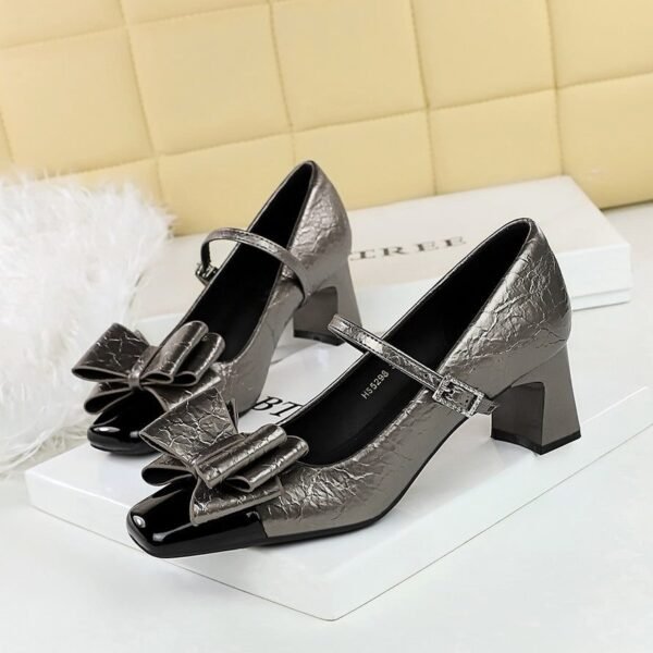 BIGTREE 5298-H58 Mary Jane women's shoes medium heel thick heel shallow mouth square head splicing toe toe one word with bow single shoes women