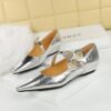 BIGTREE 3683-6K92 retro metal hand-scratched single shoes, light mouth bevel heel women's shoes, metal decoration, one word with women's single shoes