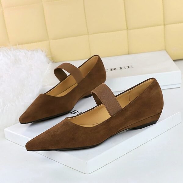 Product image BIGTREE 3683-11 Korean version retro simple and versatile low-heeled wedge heel light mouth pointed suede elastic band one-word belt single shoes women