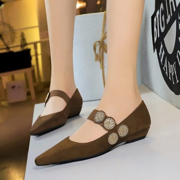 BIGTREE 3683-1K92 retro style versatile wedge heel suede low heel metal decoration one word with shallow mouth pointed women's single shoes