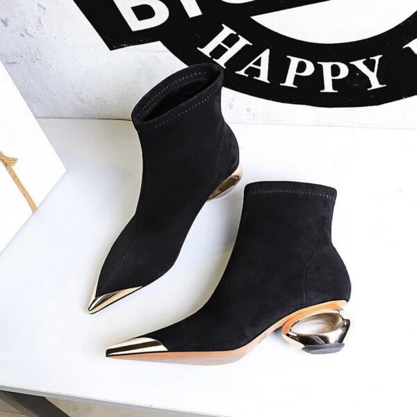 BIGTREE 335-1 European and American style light luxury banquet women's boots medium heel hollow with metal pointed iron head suede short boots