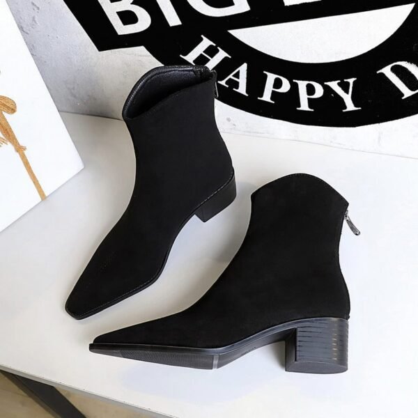 BIGTREE 578-3 European and American style fashion simple winter versatile thick heel middle heel pointed suede fashion short boots short women's boots