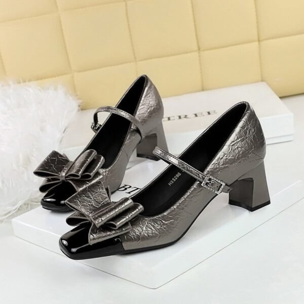 BIGTREE 5298-H58 Mary Jane women's shoes medium heel thick heel shallow mouth square head splicing toe toe one word with bow single shoes women