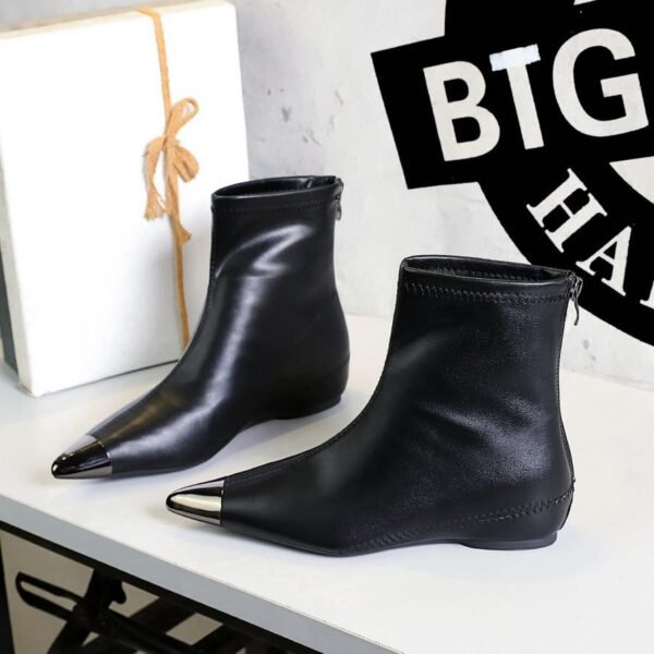 BIGTREE 6383-3 Retro European and American style versatile low heel heel inner heightening metal pointed iron head short women's boots short boots